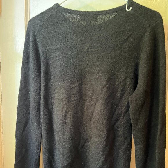 womens' charter club black cashmere sweater size Medium - Picture 4 of 4